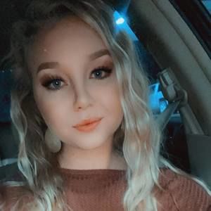 Meet your Posher, Keisha